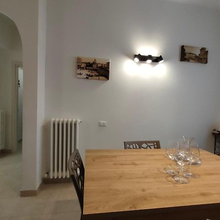 La Casa Di Ewa - Pesaro Centro-Mare Daire Dış mekan fotoğraf