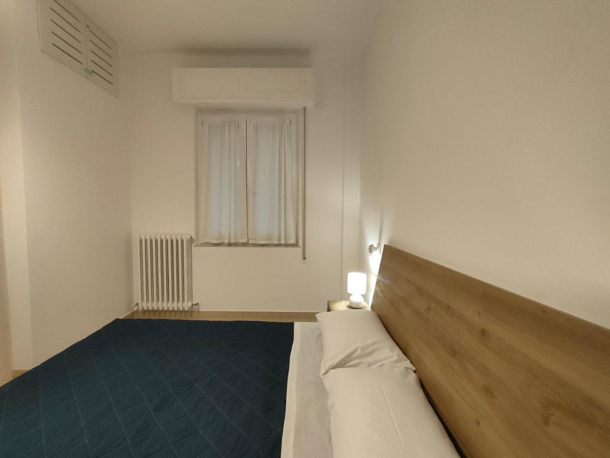 La Casa Di Ewa - Pesaro Centro-Mare Daire Dış mekan fotoğraf
